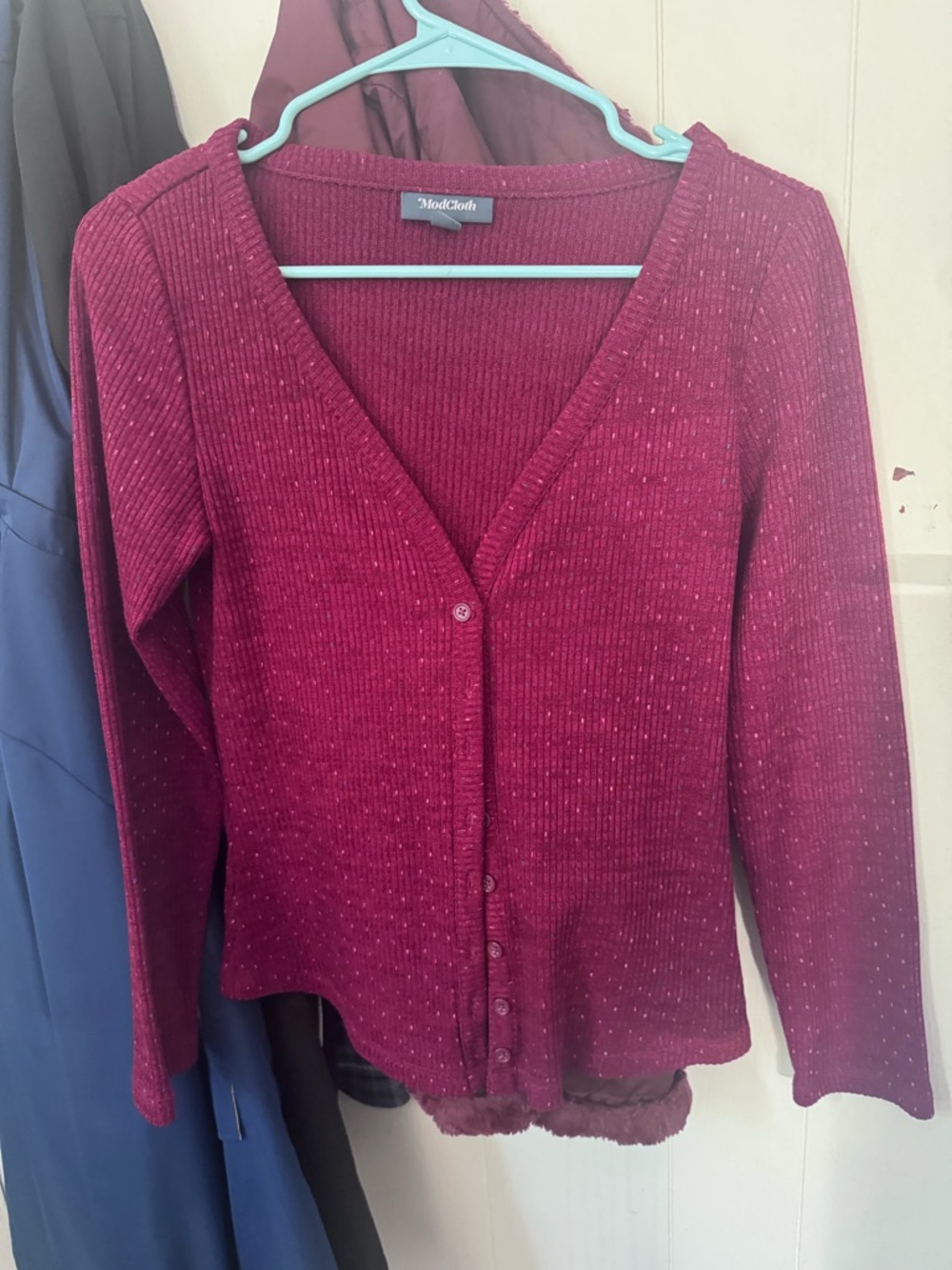 Hope Mikaelson's ModCloth Speckled Ribbed Cardigan Legacies